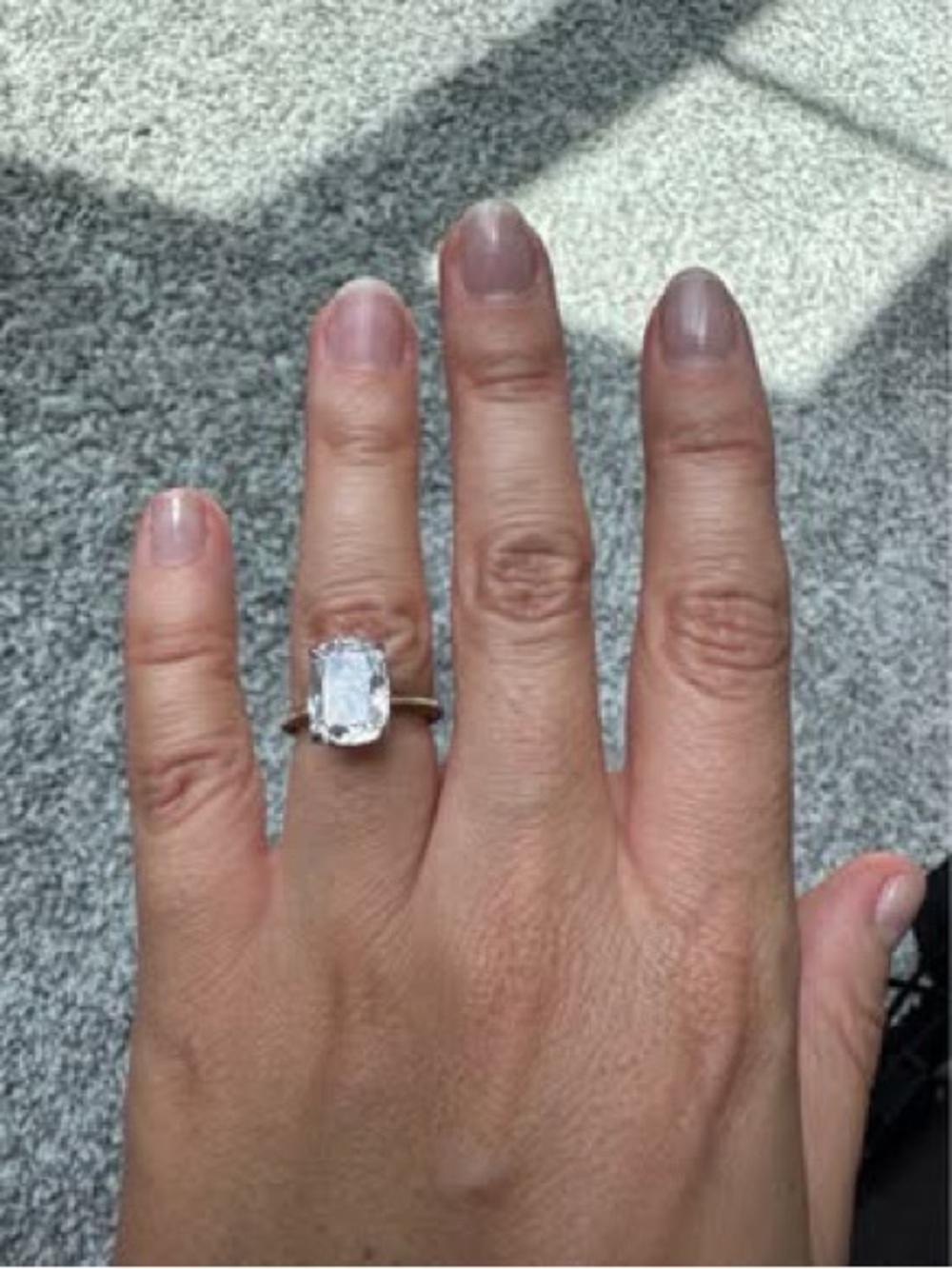Louily cushion cut (CZ) travel ring